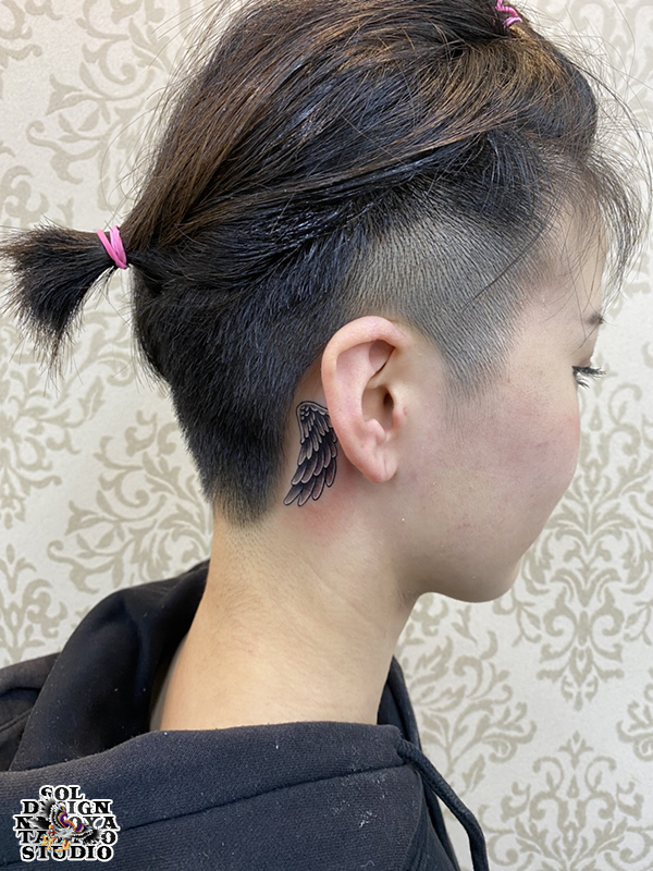 名古屋　タトゥー　女性